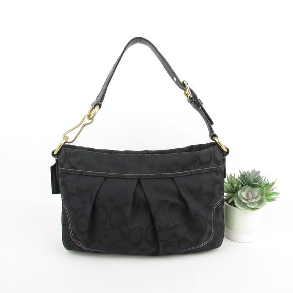 Authentic Coach Vintage  Black Signature Bag - Picture 2 of 10